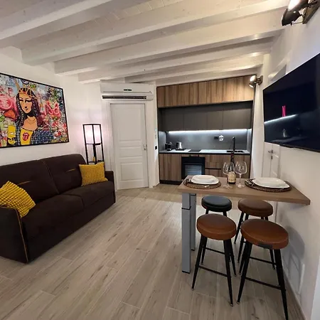 Cinque Terre Hub 11 شقة *