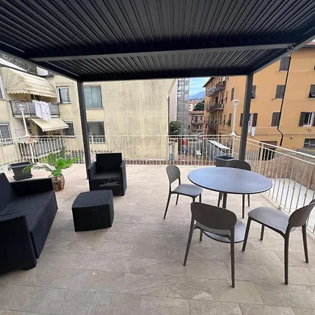 Cinque Terre Hub 11 شقة