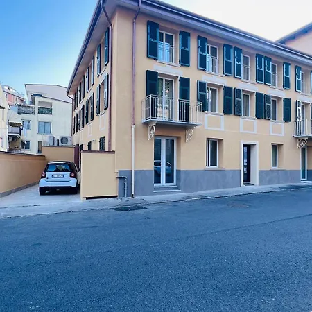 Cinque Terre Hub 11 لا سبيتسْيا